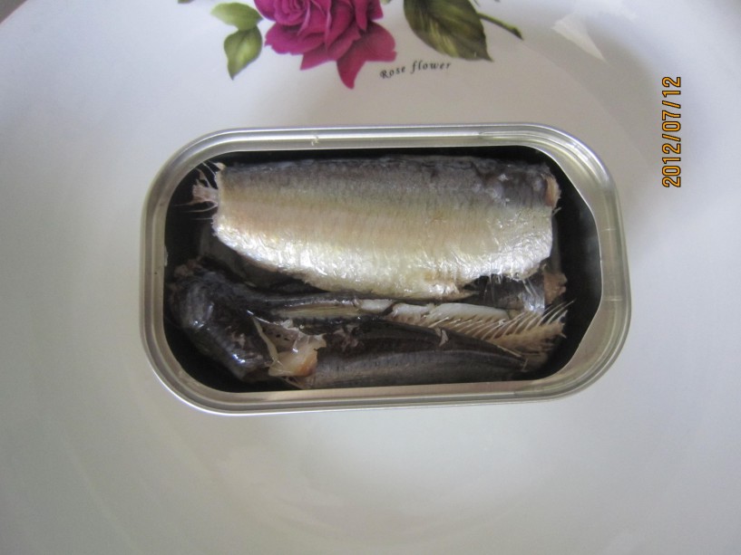 Canned Sardines in Vegetable Oil