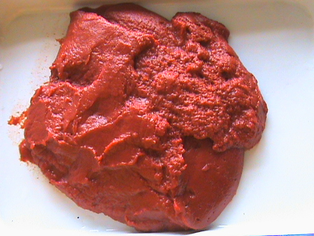 Canned Tomato Paste